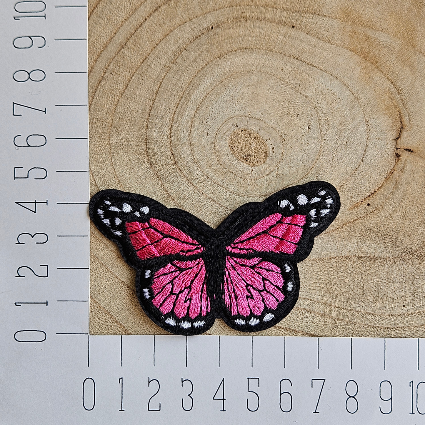 Strijk embleem - Iron on Patch - Vlinder Roze