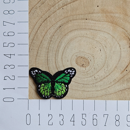 Strijk embleem - Iron on Patch - Vlinder klein groen