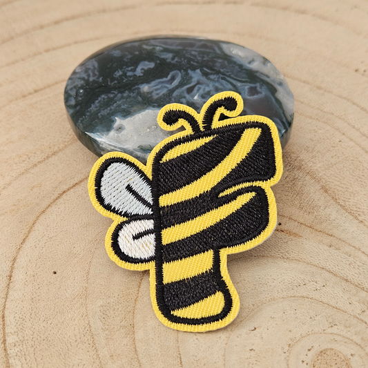 Strijk embleem - Iron on Patch - Bij alfabet letter F
