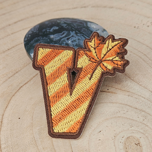 Strijk embleem - Iron on Patch - Herfst alfabet letter V
