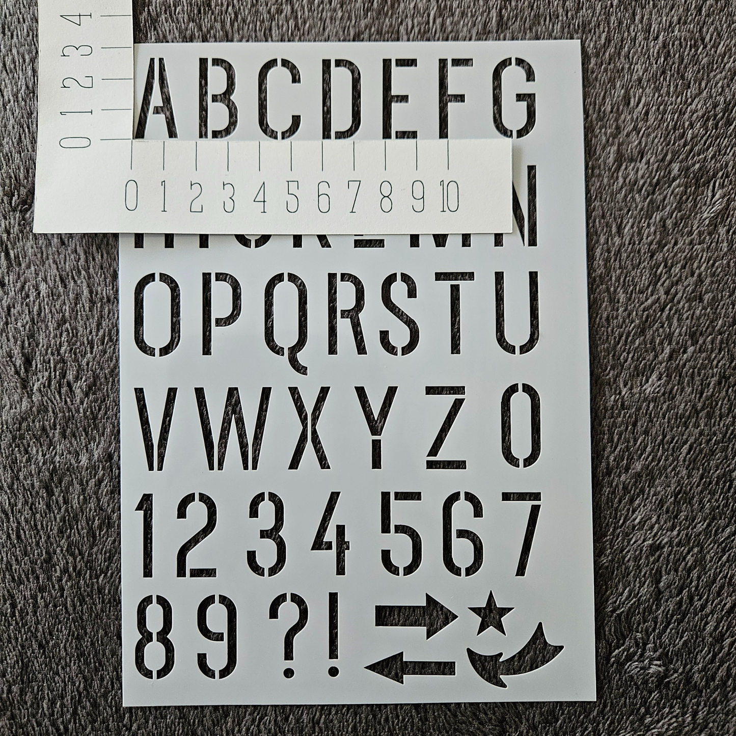 Hobby stencil - Alfabet hoofdletters en cijfers - A5