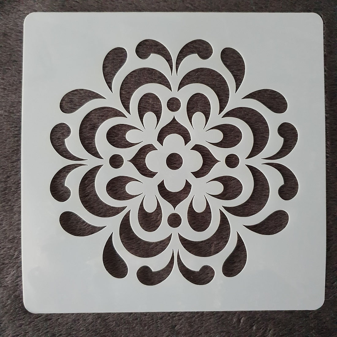 Hobby stencil Mandala 7 - 20 x 20 cm