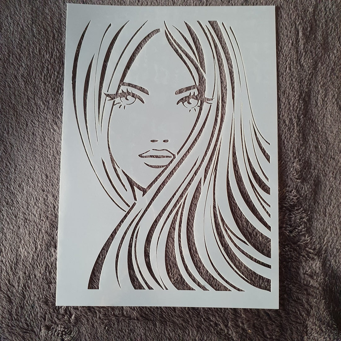 Hobby stencil Meisje - A4