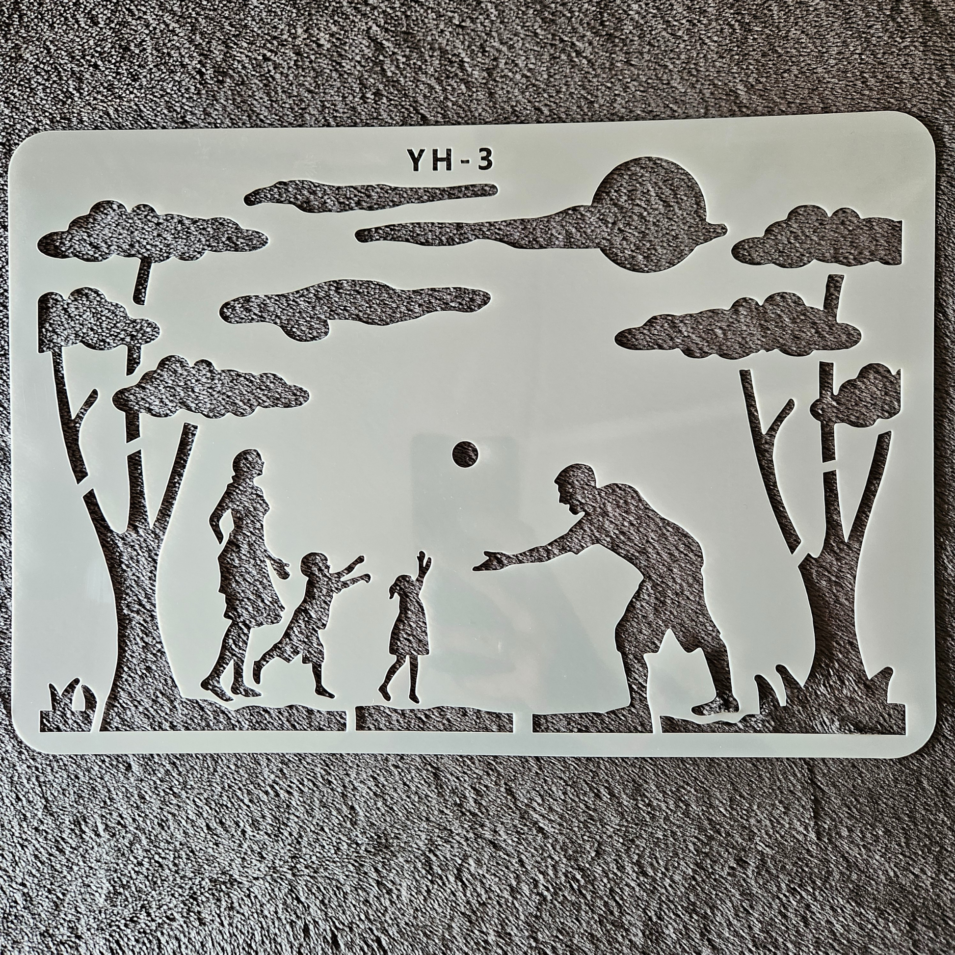 Hobby stencil - Scene Spelende familie - A4