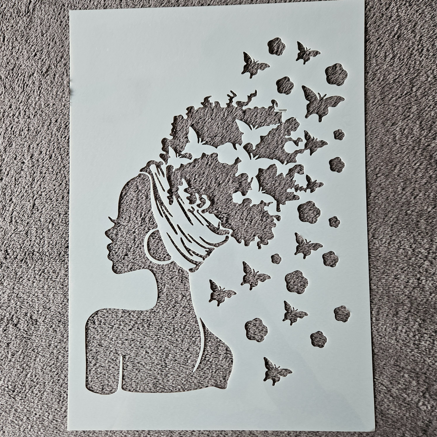 Hobby stencil Vrouw met vlinders - A4