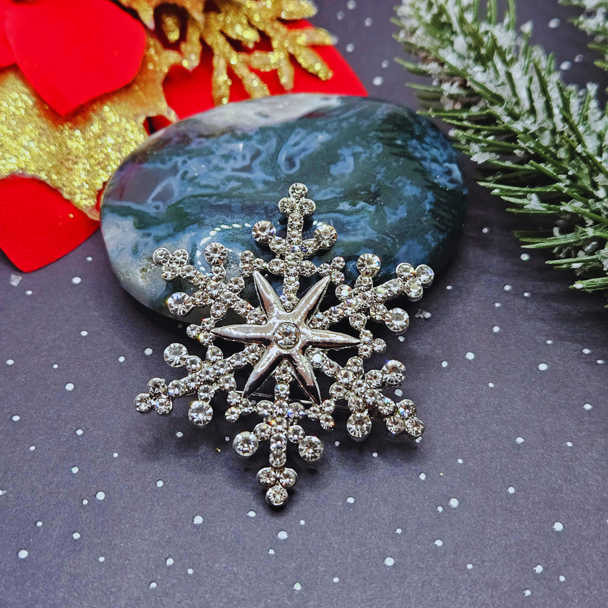 Broche - Sneeuwvlok met ster - zilver