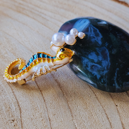 Broche - Zeepaardje geel