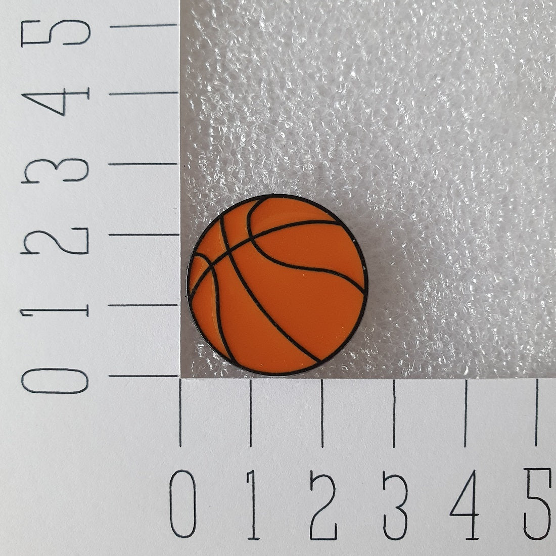 Enamel pin basketbal afmeting