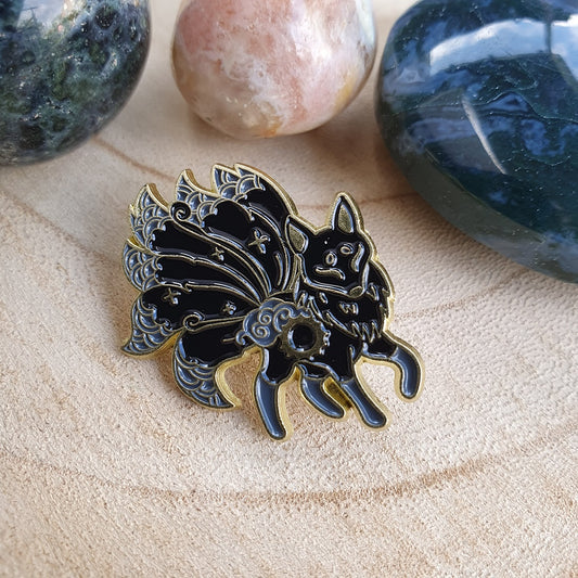 Enamel pin zwarte vos