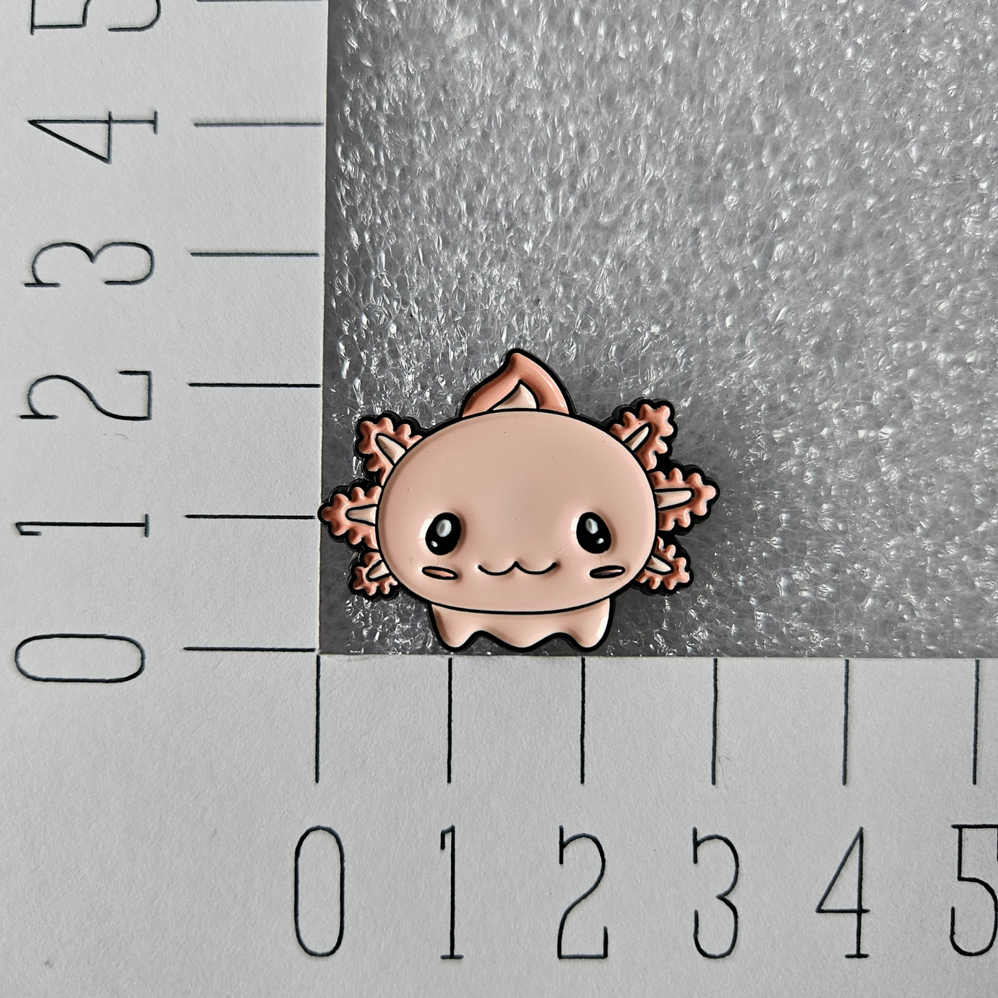 Enamel pin axelotl, schattig afmeting