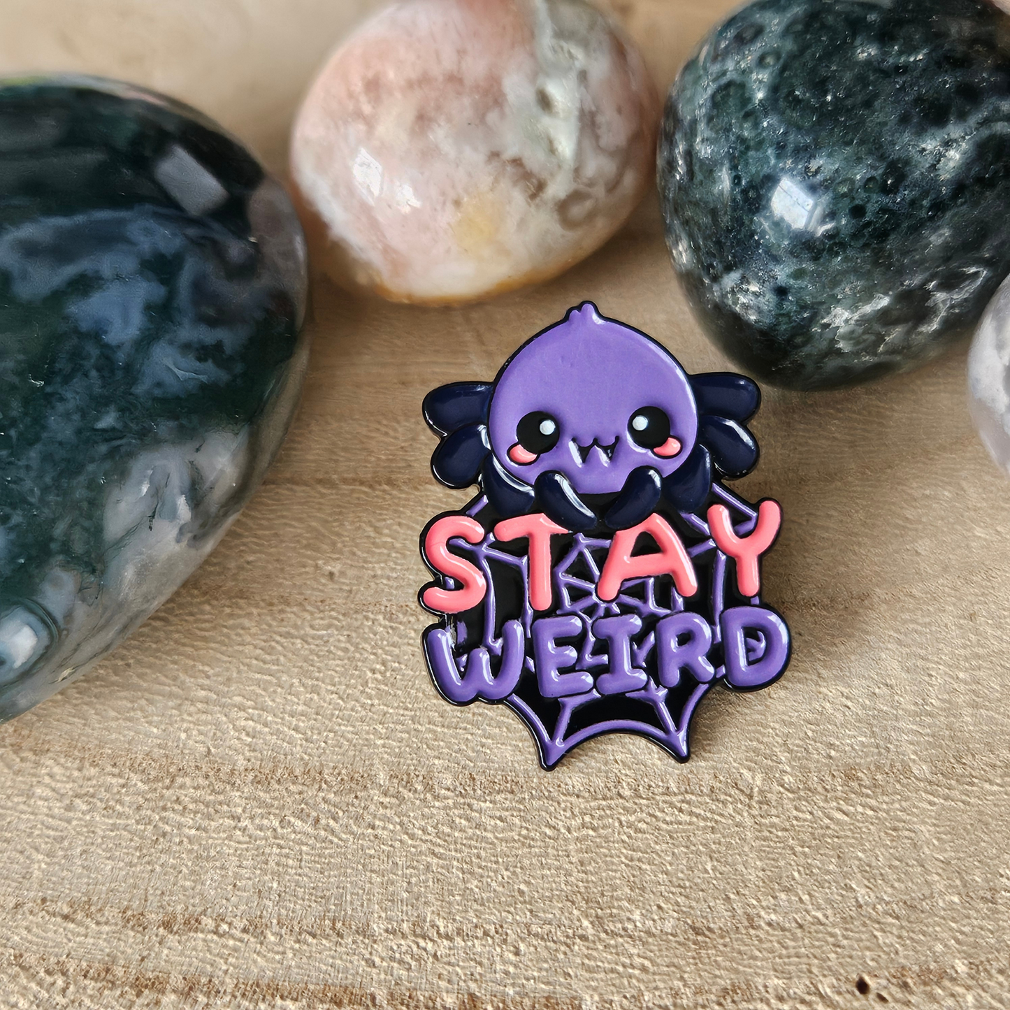 Enamel pin Spin stay weird