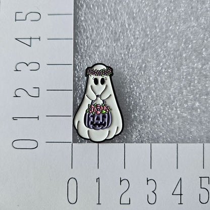 Spook met pompoen enamel pin