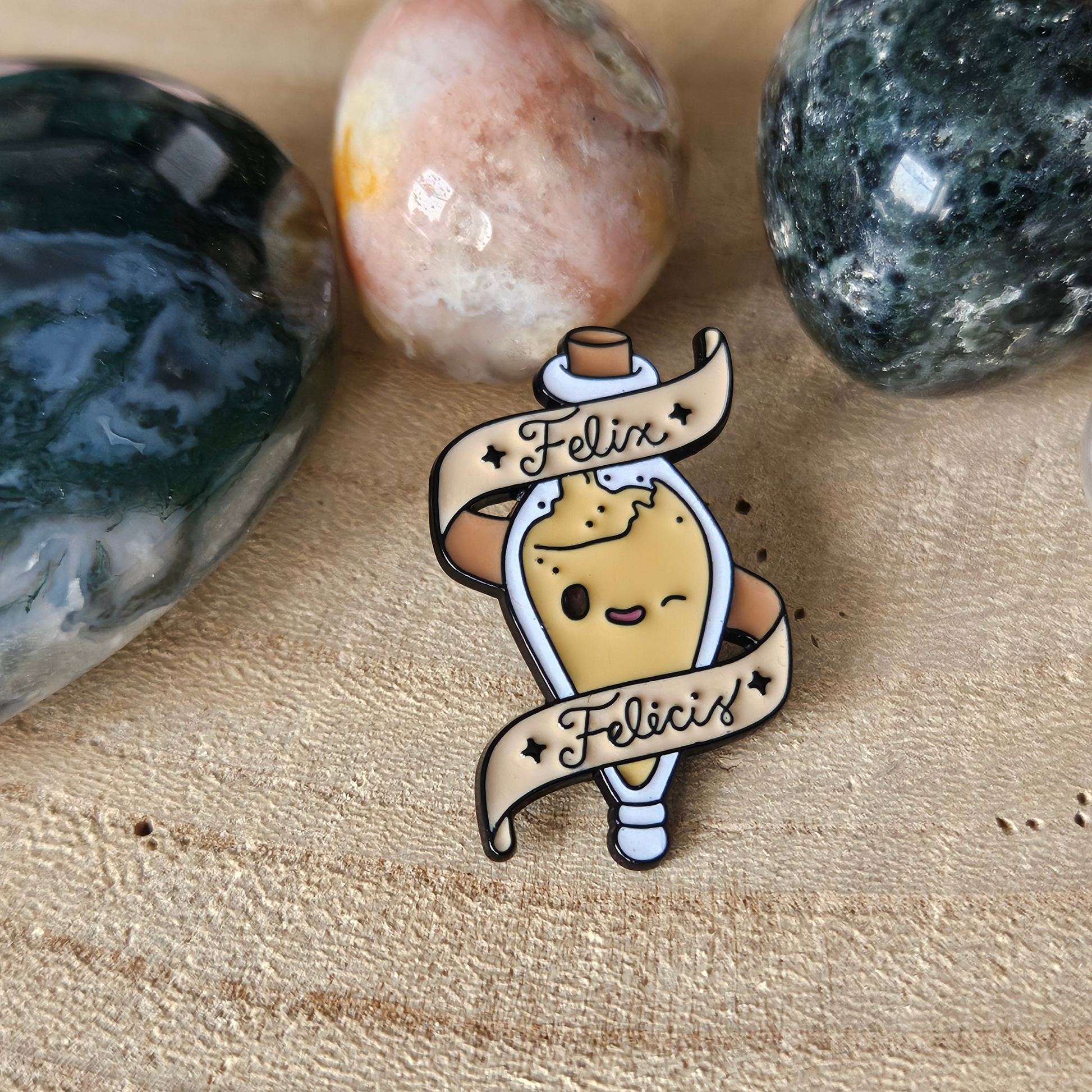 Enamel pin Geluk drankje