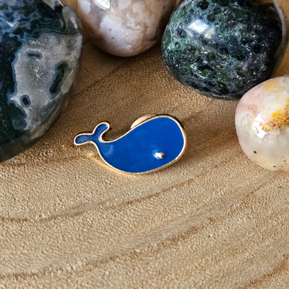 Enamel pin - Walvis