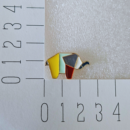 Enamel pin - Origami olifant