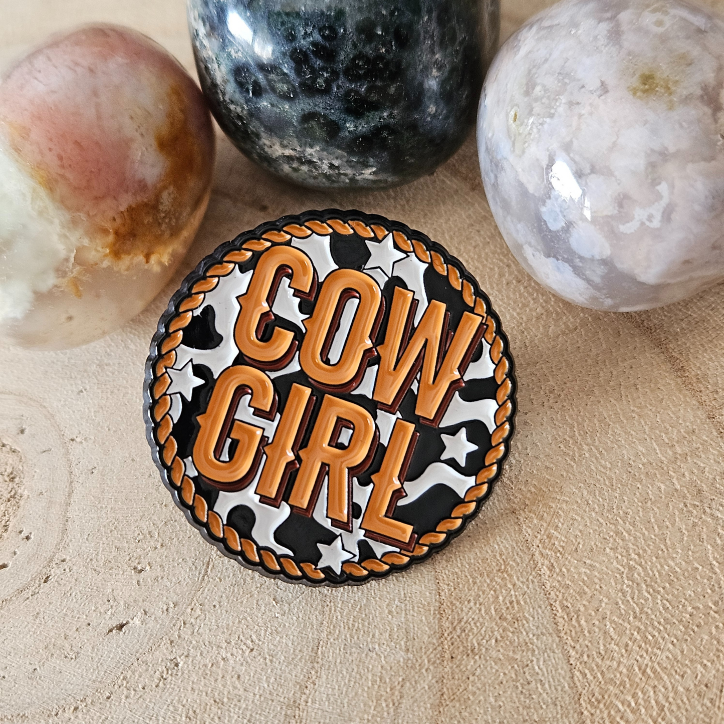 Enamel pin - Cow girl