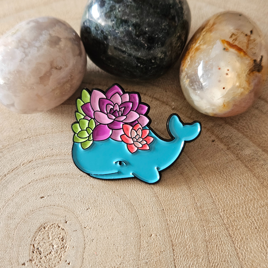 Enamel pin - Walvis met bloemen