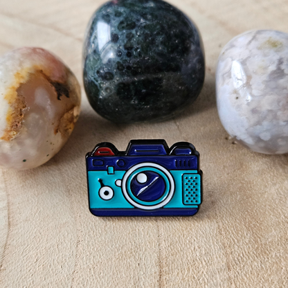 Enamel pin - Camera blauw