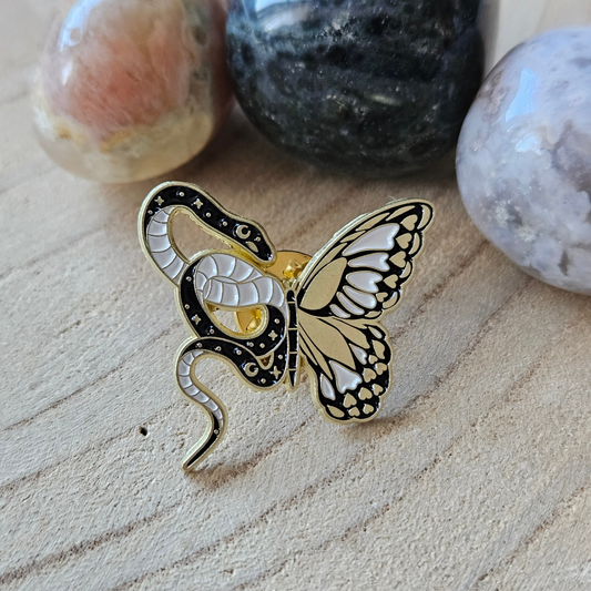 Enamel pin - Slang met vlinder