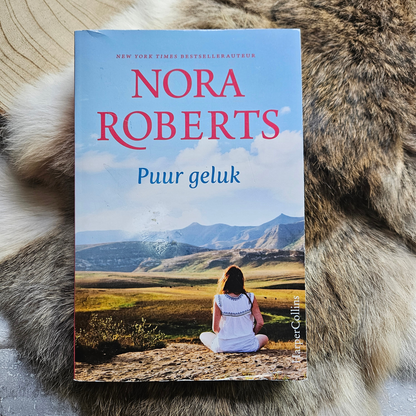 Puur geluk - Nora Roberts - Paperback * Oeps