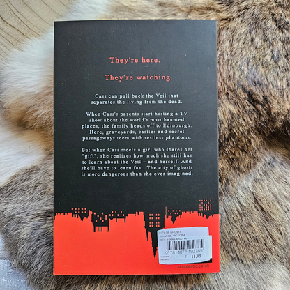 City of ghosts – Victoria Schwab – Engels – Paperback