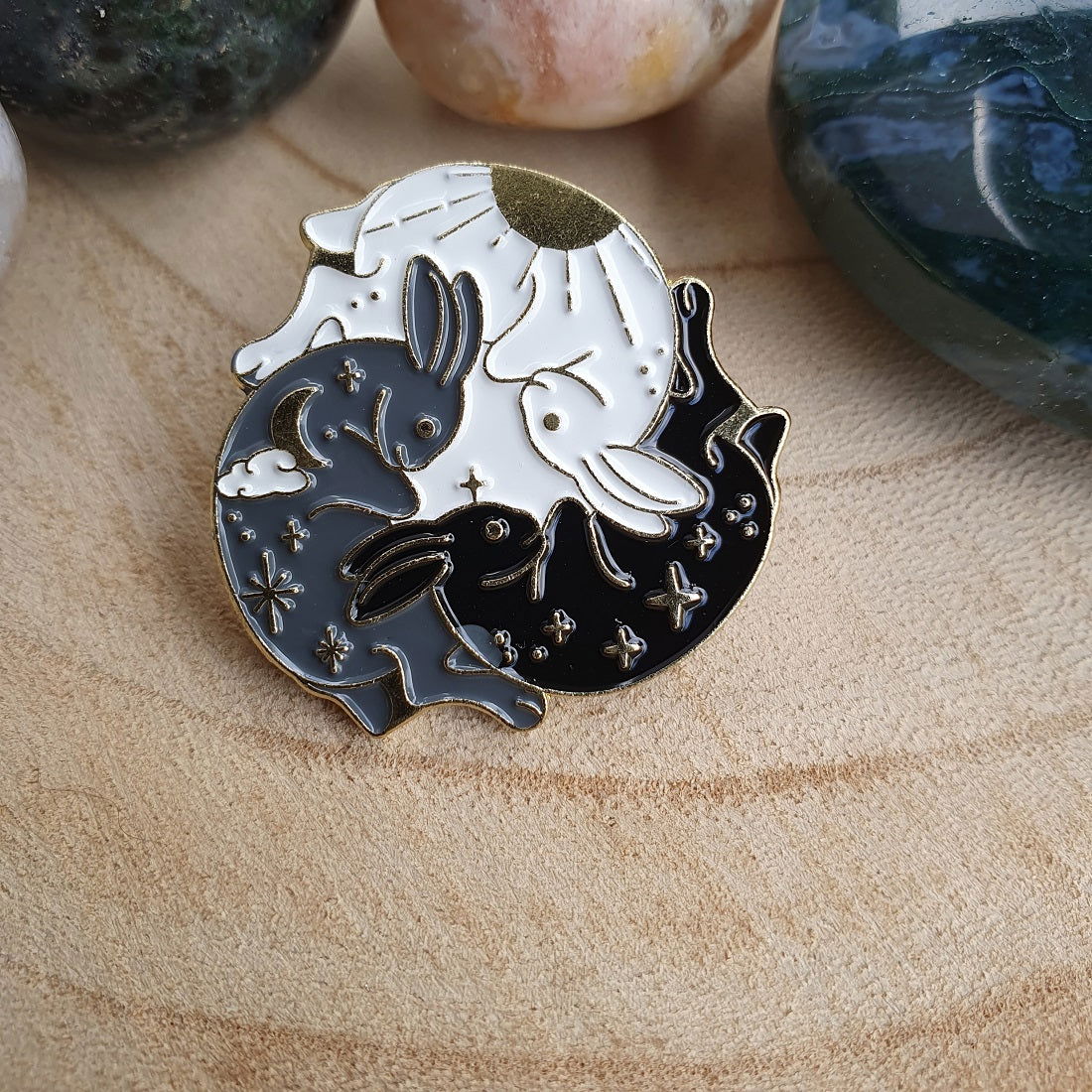 Enamel pin - Konijntjes - Hobby en meer  
