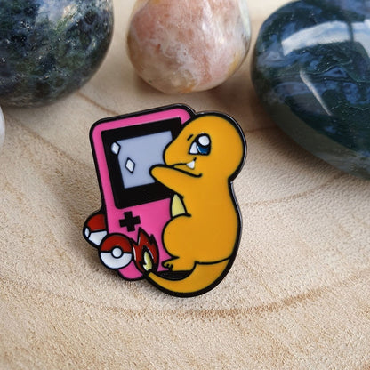 Enamel pin - Spelcomputer roze - Hobby en meer  