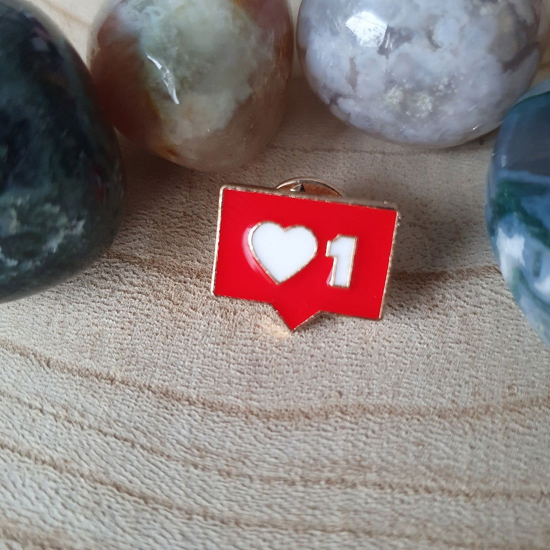 Enamel pin - Tekstwolkje met hartje - Hobby en meer  
