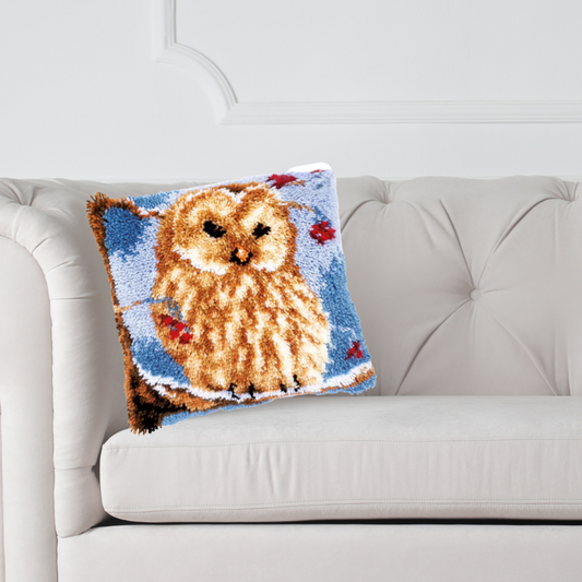 Latch hook kussen Uil in de sneeuw - 43 x 43 cm - Hobby en meer  